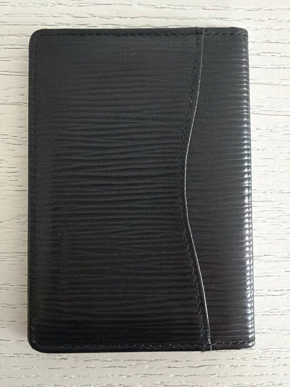 Louis Vuitton unisex louis